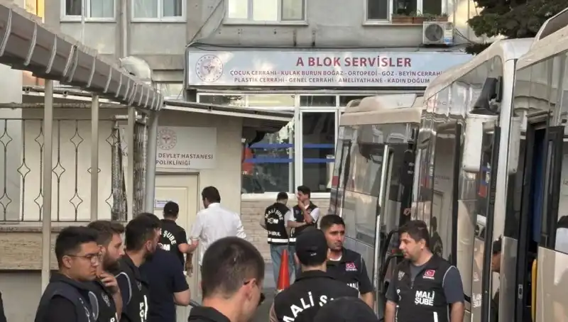 İstanbul'da İBB Soruşturmasında Gözaltı: İETT Genel Müdürü de Aralarında