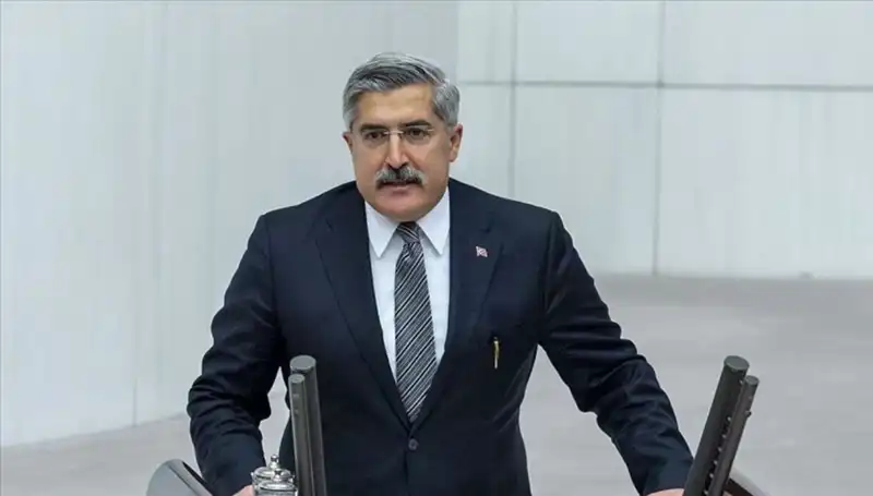 Hüseyin Yayman: AK Parti'nin Parlayan Yıldızı Kimdir?
