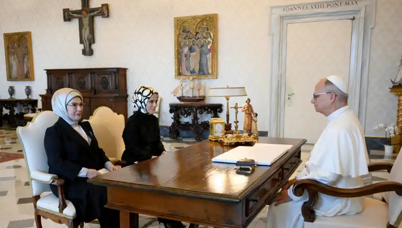 Emine Erdoğan ve Papa Leo: Gazze İlişkileri Üzerine Tarihi Buluşma
