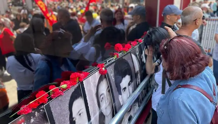 Sivas Madımak Olayı'nın 32. Yılı: Unutulmaz Bir Karşılaşmanın Detayları