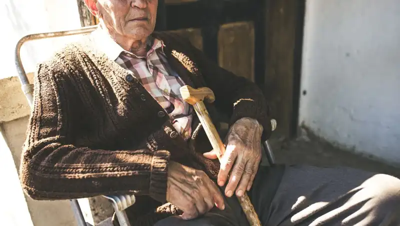 100 Yaşındaki 16 Kişiden Biri Depresyonda: Yalnızlık Tehlikesi!