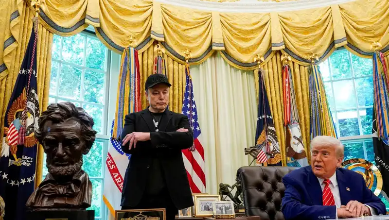 Elon Musk'tan Çarpıcı Açıklama: Trump'ın Tasarısını Gördüğümde Şok Oldum