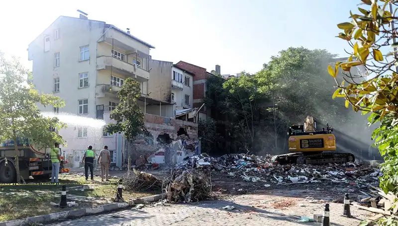 Sındırgı’da Deprem Artçılarında Tedirgin Eden Sıralama: 4.0, 3.6 ve 3.9!