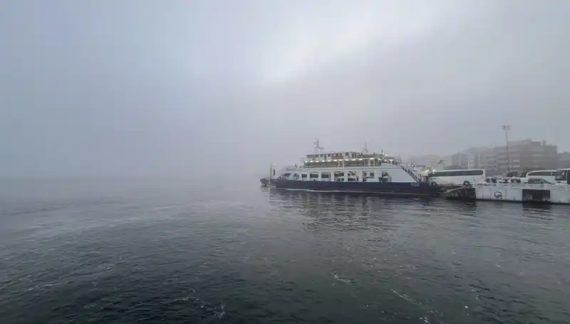 Yoğun Sis Sebebiyle Çanakkale Boğazı Transit Geçişe Kapatıldı!