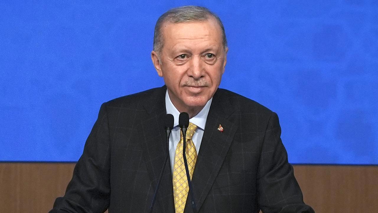 Cumhurbaşkanı Erdoğan açıklama yaptı: Deprem bölgesindeki konutlar yıl sonunda teslim edilecek